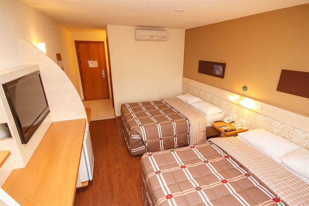 Hotel 10 Joinville Luaran gambar