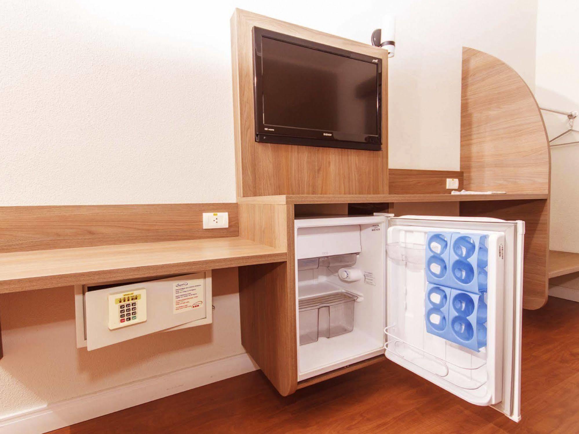 Hotel 10 Joinville Luaran gambar